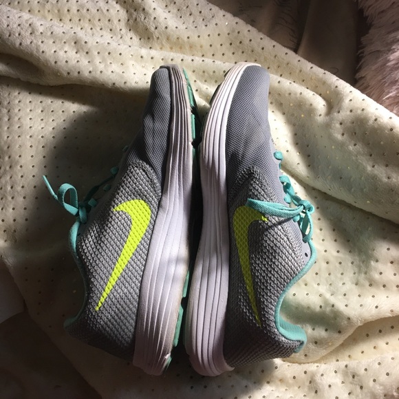 Nike Shoes - sneakers